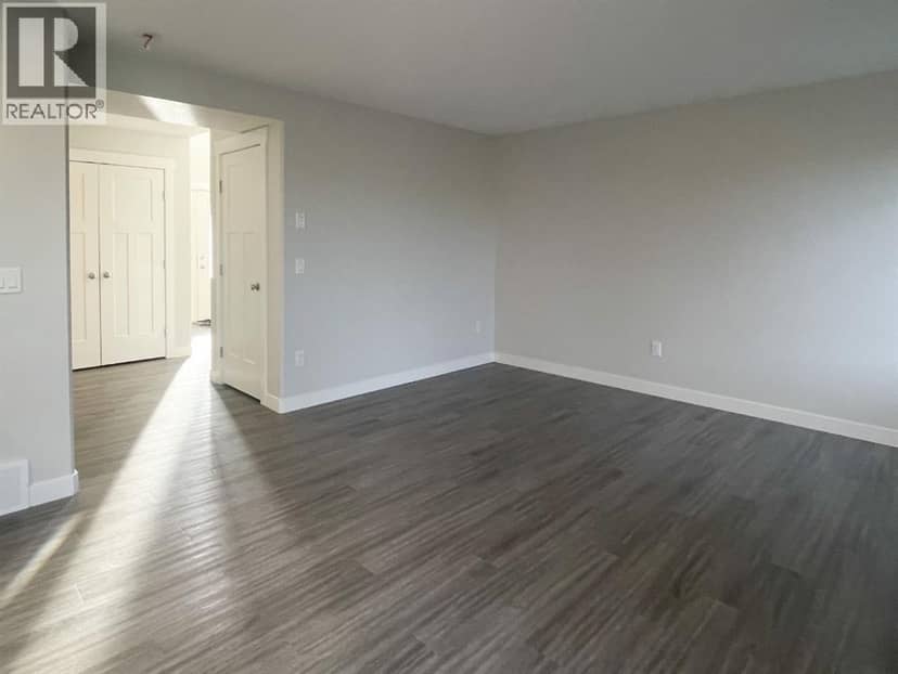 9521 88 Street, Grande Prairie, photo 3