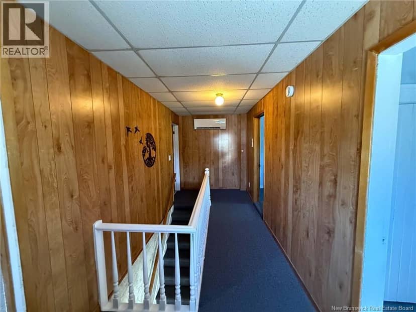 106 College Street — photo 17 of 31