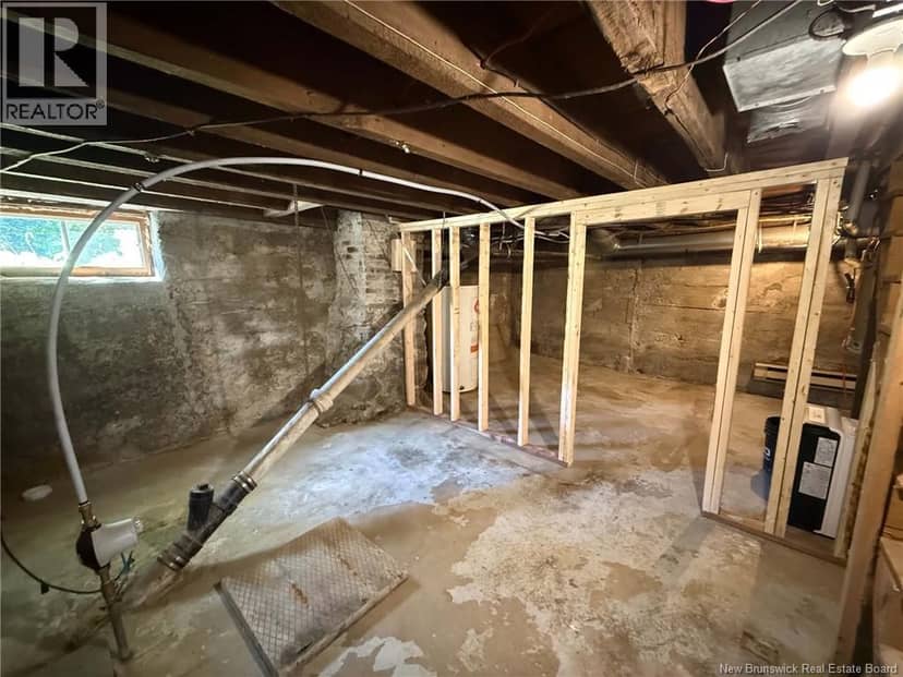 106 College Street — photo 28 of 31