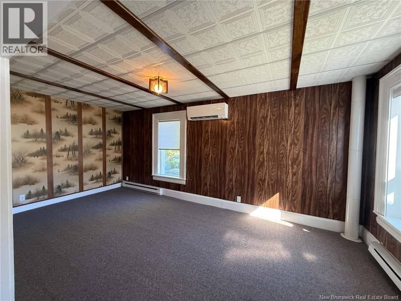 106 College Street — photo 11 of 31