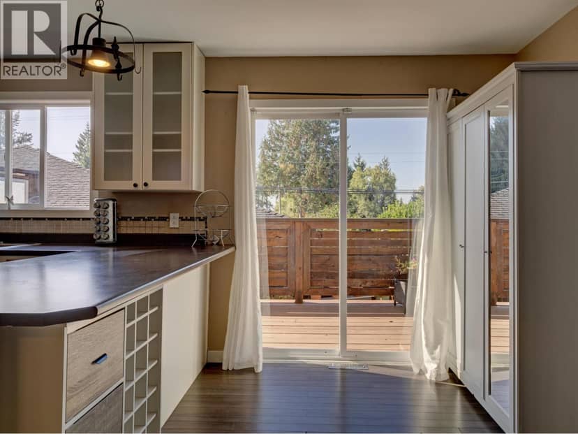 5582 EMERSON ROAD, Sechelt, photo 7