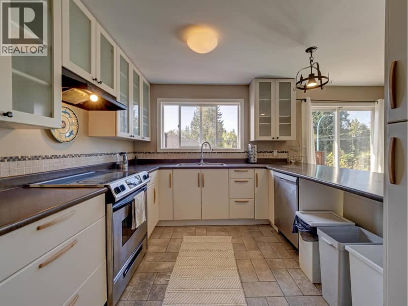 5582 EMERSON ROAD, Sechelt, photo 6
