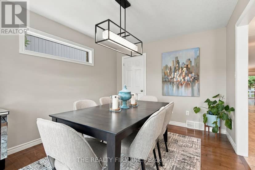 71 - 869 Whetherfield Street — photo 6 of 40