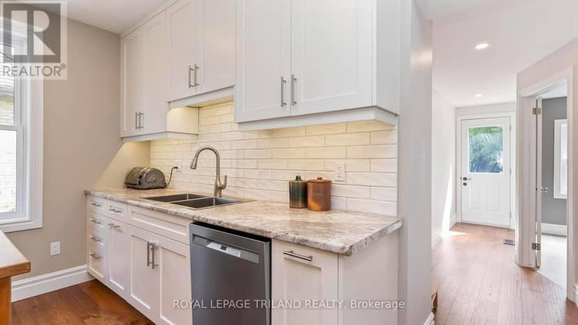 411 Salisbury Street — photo 19 of 33
