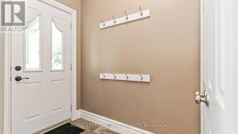 411 Salisbury Street, London East, photo 7