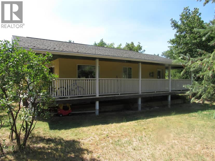 566 Rosedale Road, Castlegar