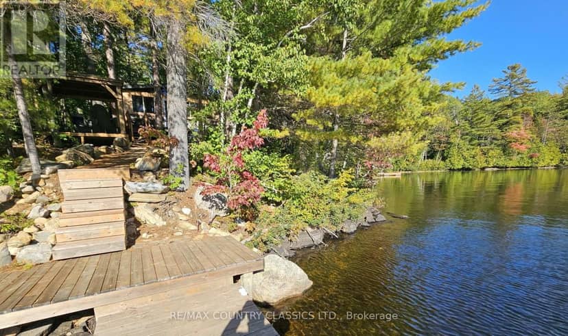 378 Spectacle Lake Road, Madawaska Valley, photo 8