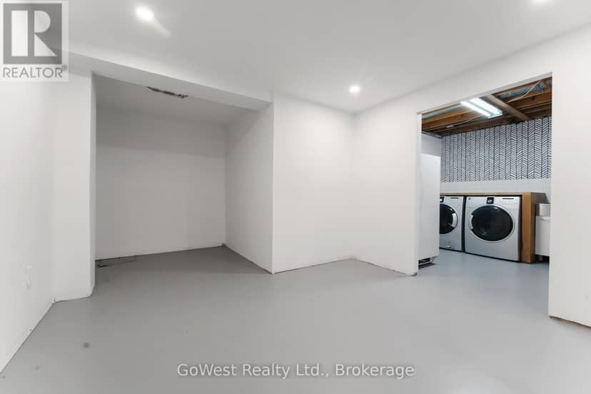 94 Fieldgate Drive — photo 22 of 33