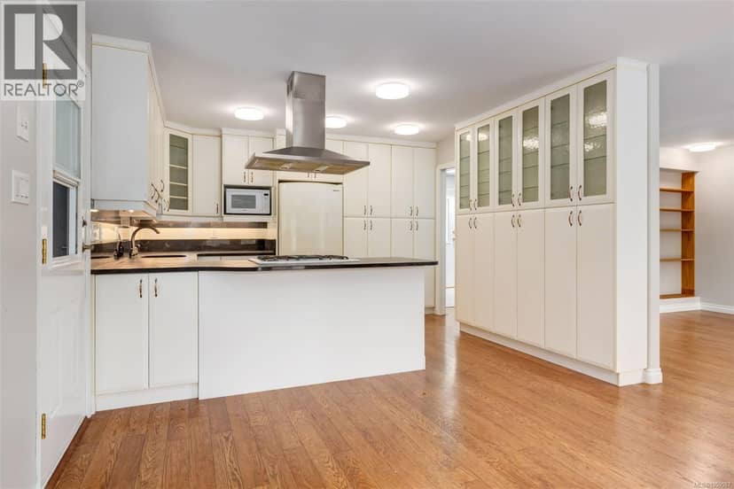 1252 Bunker Pl — photo 16 of 40
