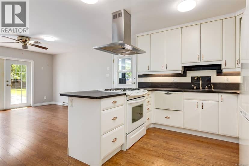 1252 Bunker Pl — photo 18 of 40