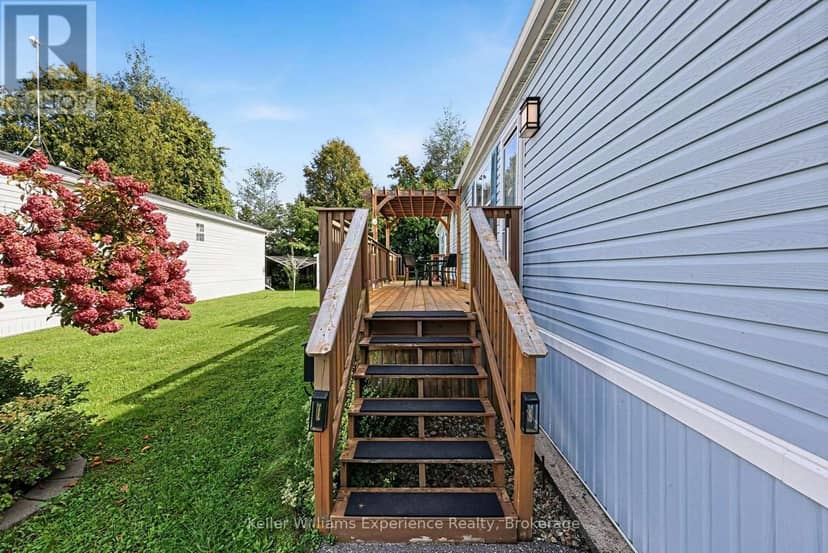 4052 Ash Crescent, Severn, photo 3