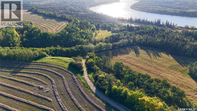 Waterfront land North-East of Nipawin — photo 4 of 24