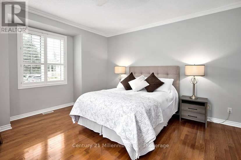 28 - 110 Napier Street W — photo 21 of 40