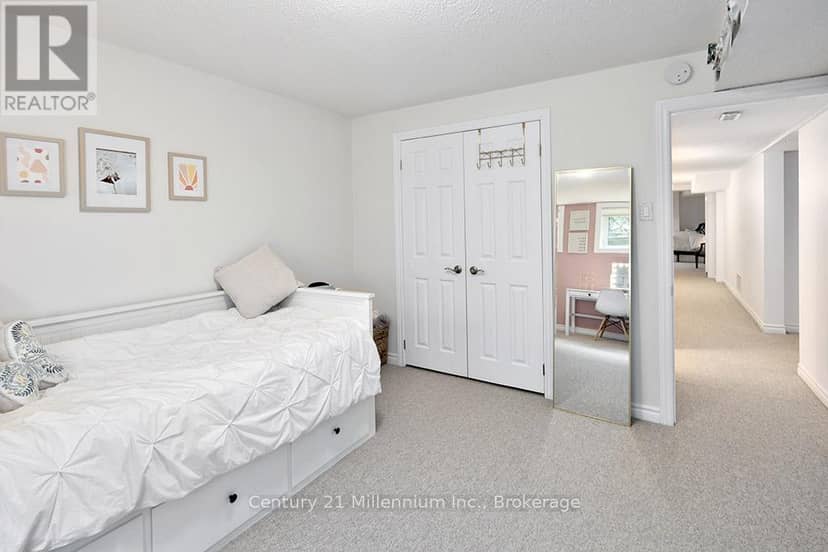 28 - 110 Napier Street W — photo 31 of 40