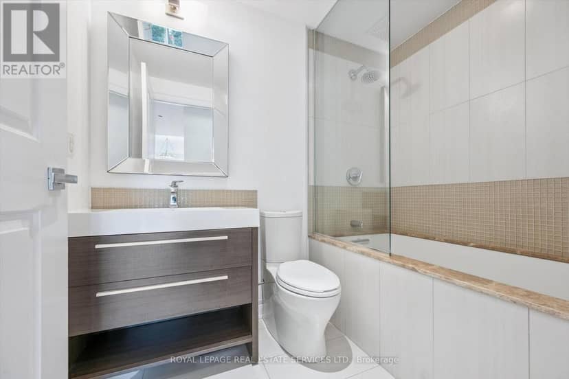122C - 3500 Lakeshore Road W — photo 18 of 40