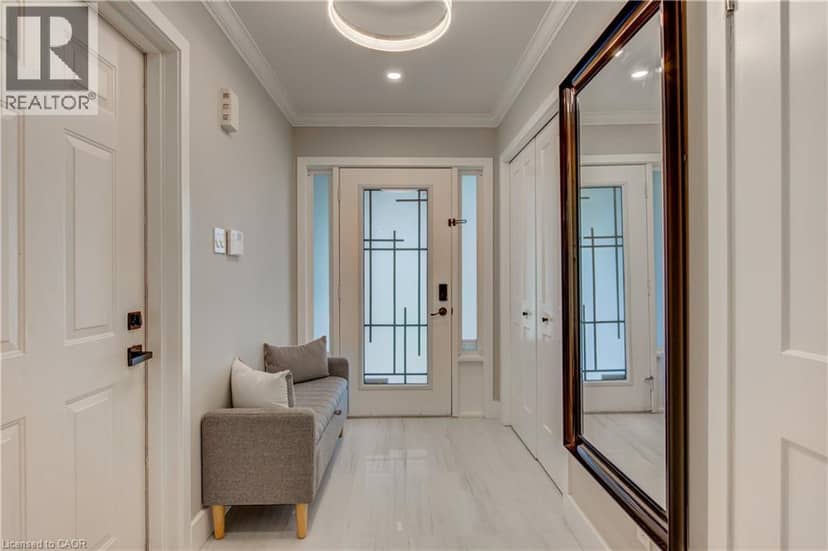 31 TYNEMOUTH Drive — photo 4 of 40