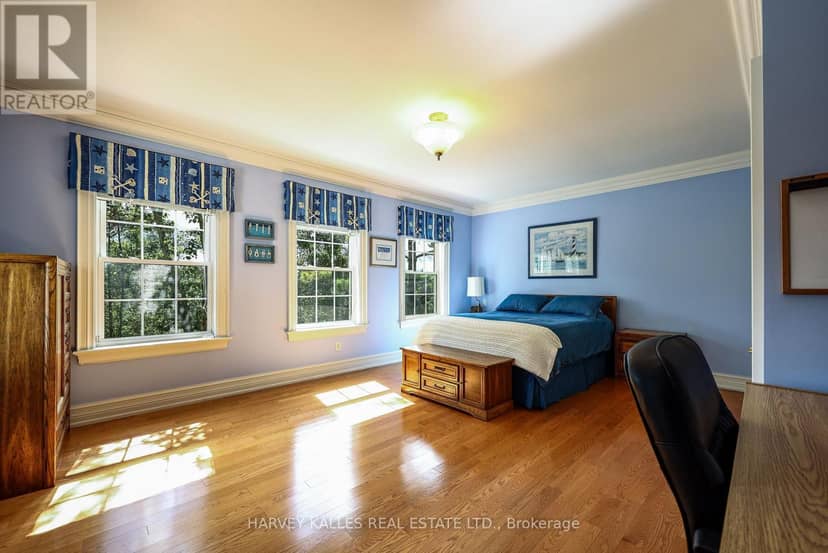 43 Thornbank Road — photo 17 of 34
