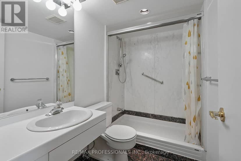 3507 - 2045 Lake Shore Boulevard W — photo 39 of 40