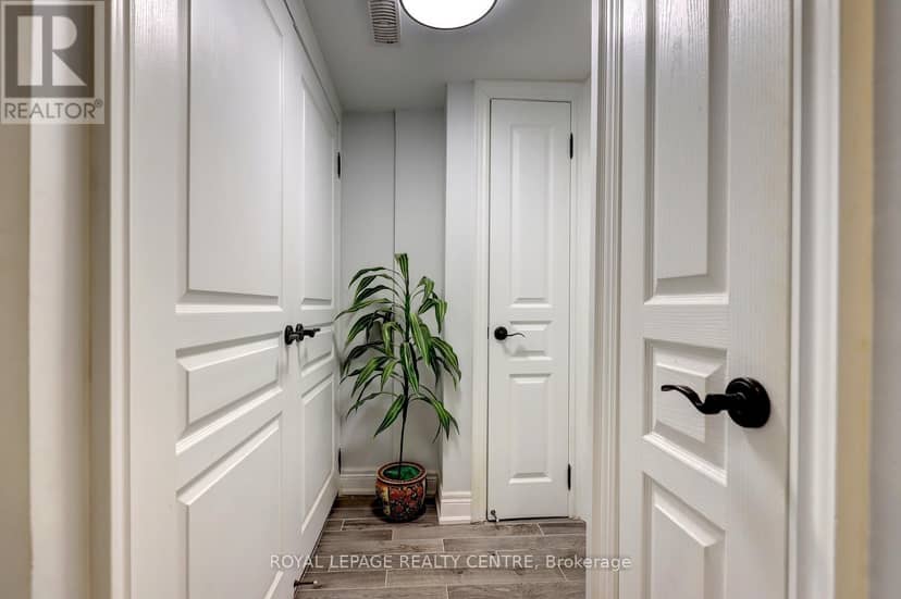 1296 Woodhill Court — photo 21 of 40