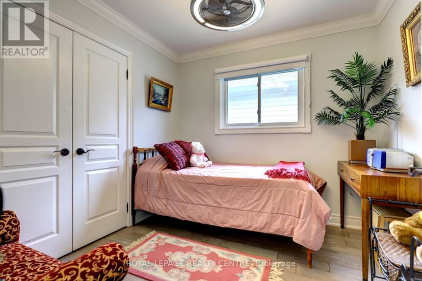 1296 Woodhill Court — photo 33 of 40