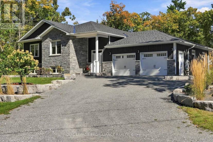 322 Elbow Point Road — photo 2 of 40