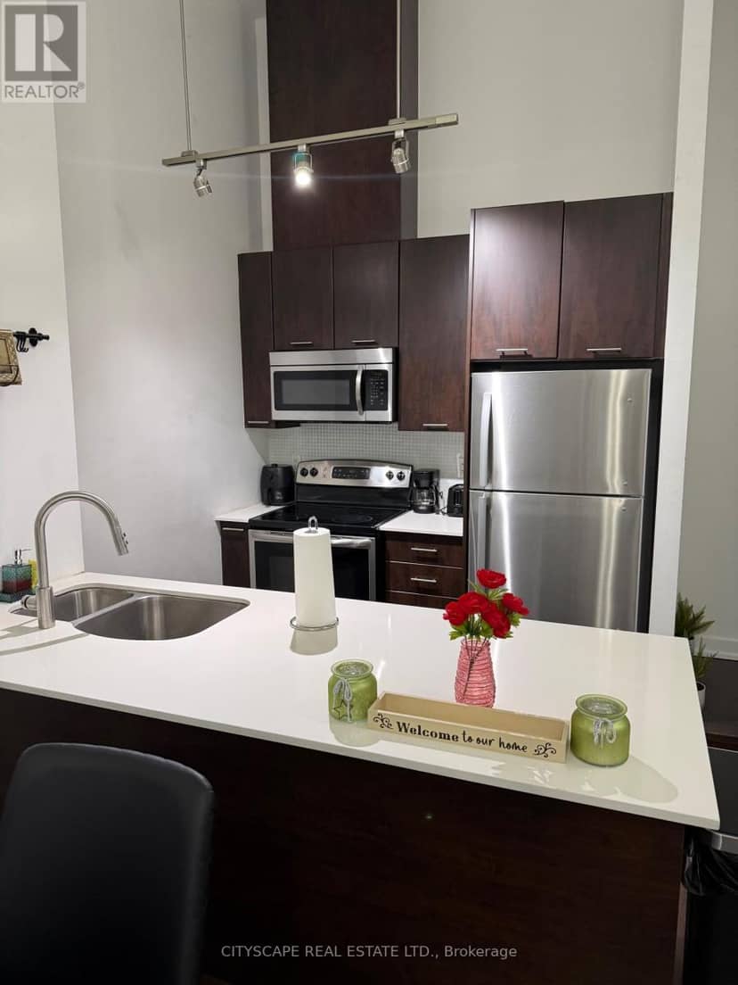 TH03 - 20 Bruyers Mews, Toronto, photo 5