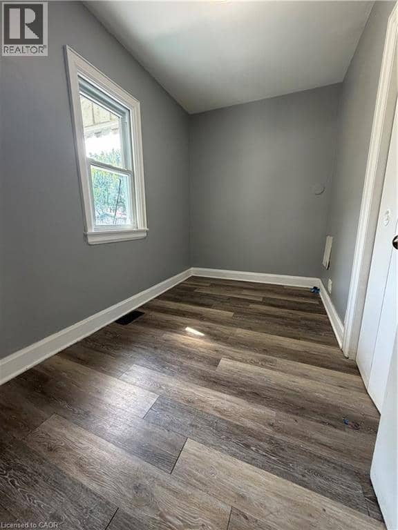 36 BRIGHTON Avenue — photo 12 of 37