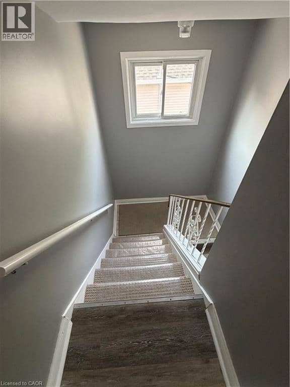36 BRIGHTON Avenue — photo 17 of 37