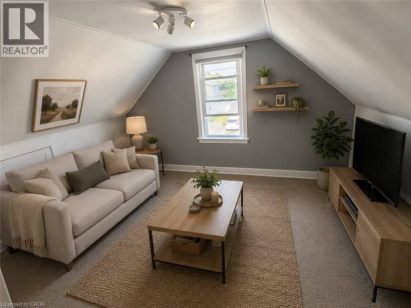 36 BRIGHTON Avenue — photo 18 of 37