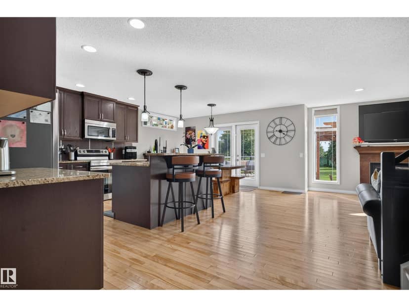 20853 92A AV NW, Edmonton, photo 7