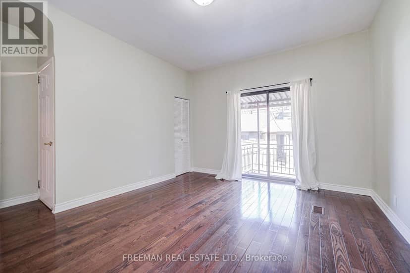 431 Manning Avenue — photo 14 of 40