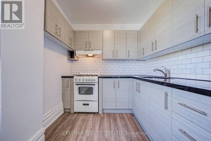 431 Manning Avenue — photo 25 of 40