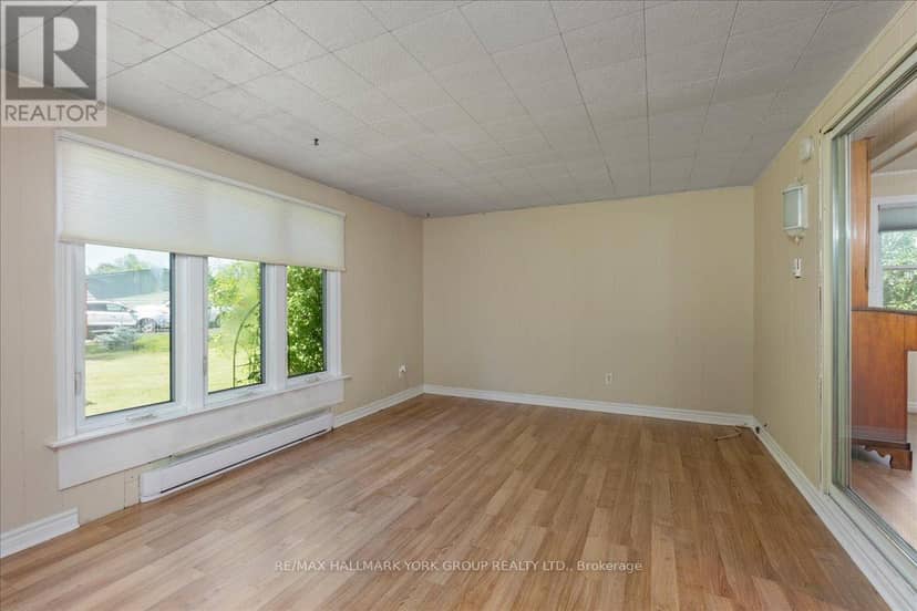 120 Roxanna Drive — photo 19 of 32