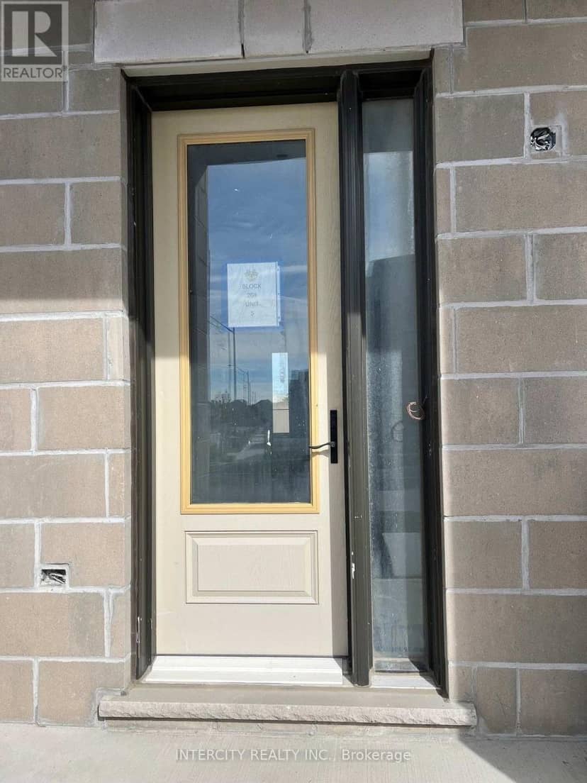 (Block 268 Unit 5) - 142 Mumbai Drive, Markham, photo 3