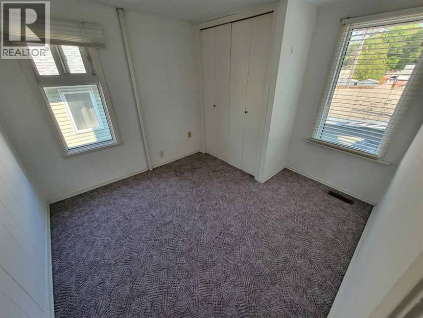 137 14 Street N, Lethbridge, photo 7