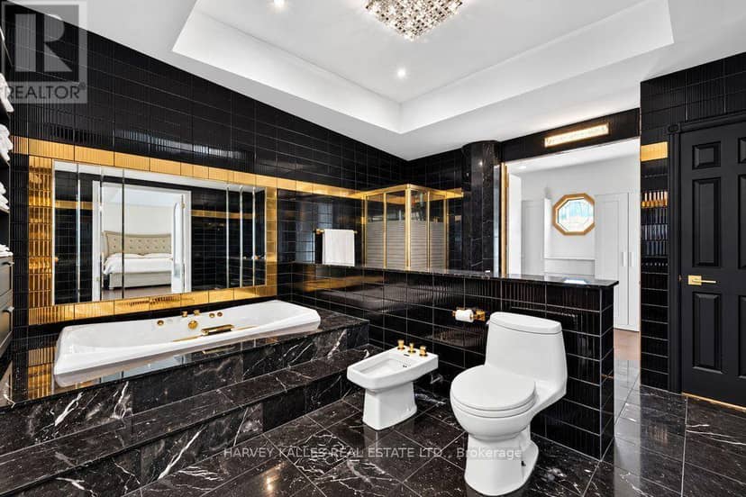 28 Putting Green Crescent — photo 24 of 40