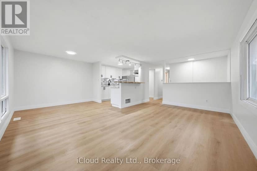 3 Manley Crescent — photo 13 of 39