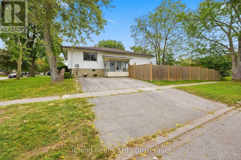 3 Manley Crescent — photo 17 of 39