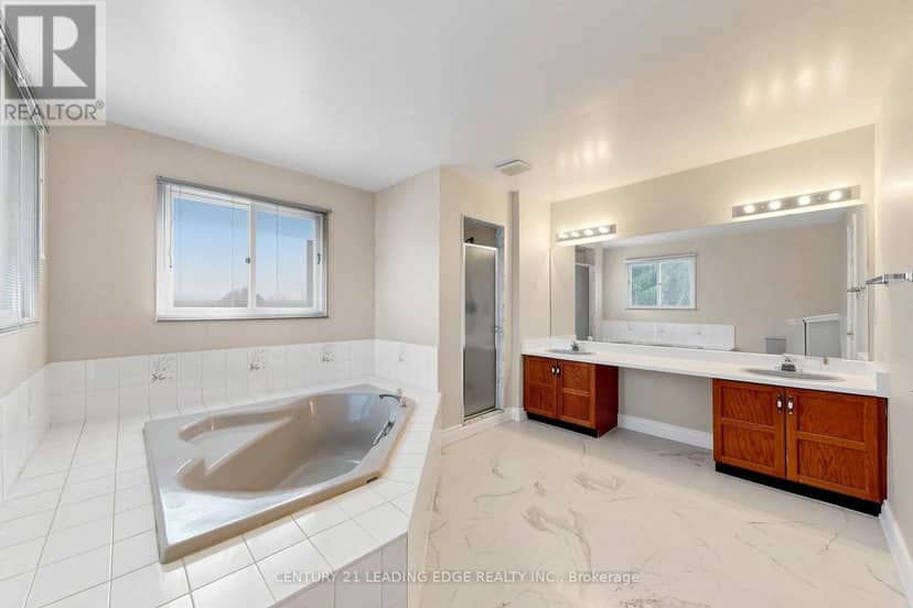 92 Erickson Drive — photo 17 of 37