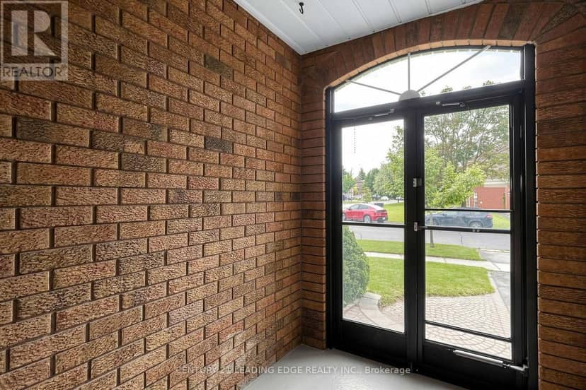 92 Erickson Drive — photo 13 of 37