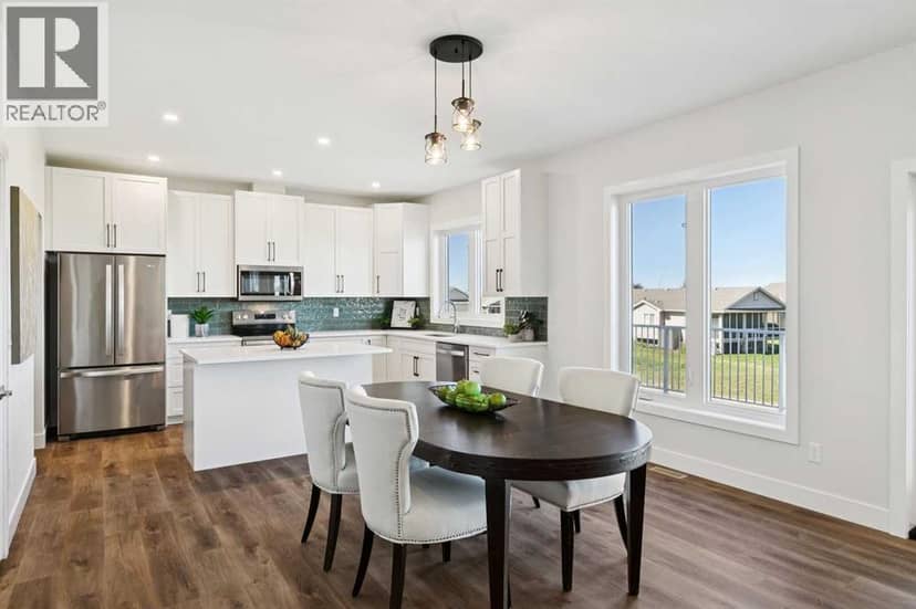 714 Fairways Drive — photo 9 of 40