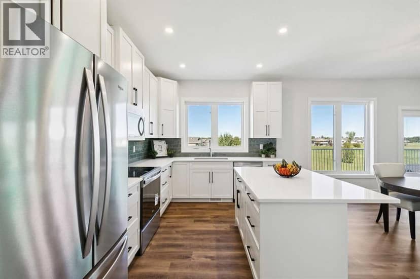 714 Fairways Drive — photo 14 of 40