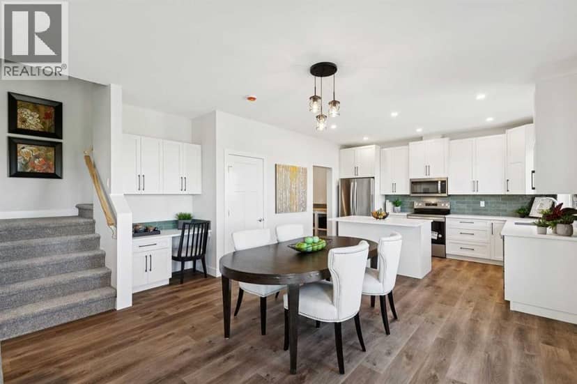714 Fairways Drive — photo 10 of 40