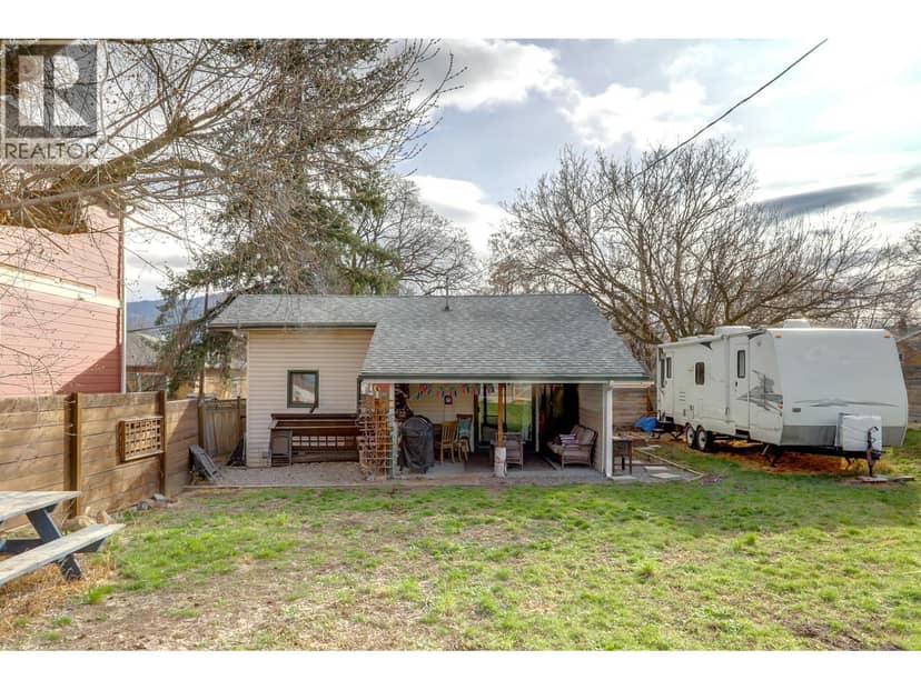 1703 33 Street, Vernon