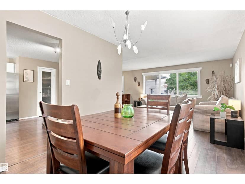 12 Hughes Rd NW — photo 9 of 40