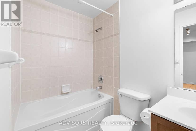 209 - 11 Christie Street — photo 9 of 22