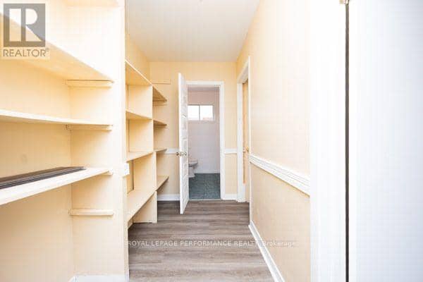 12 Sabourin Street — photo 20 of 33