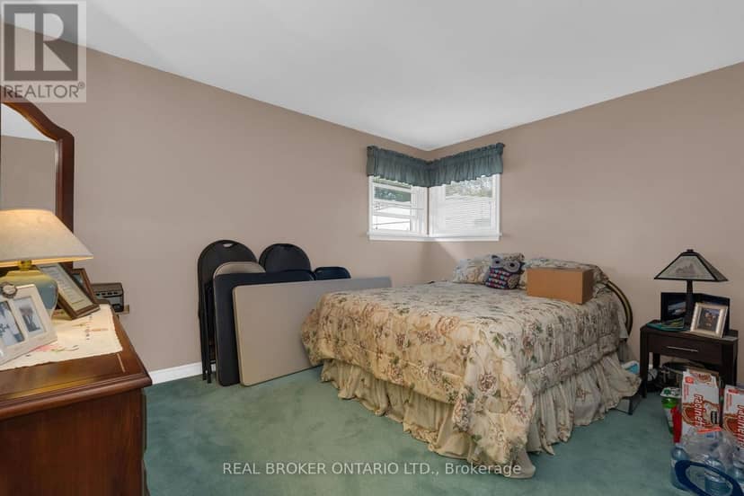 3 Robert Street — photo 16 of 40