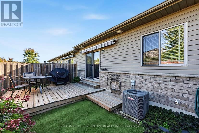 95 Lucy Lane — photo 24 of 26