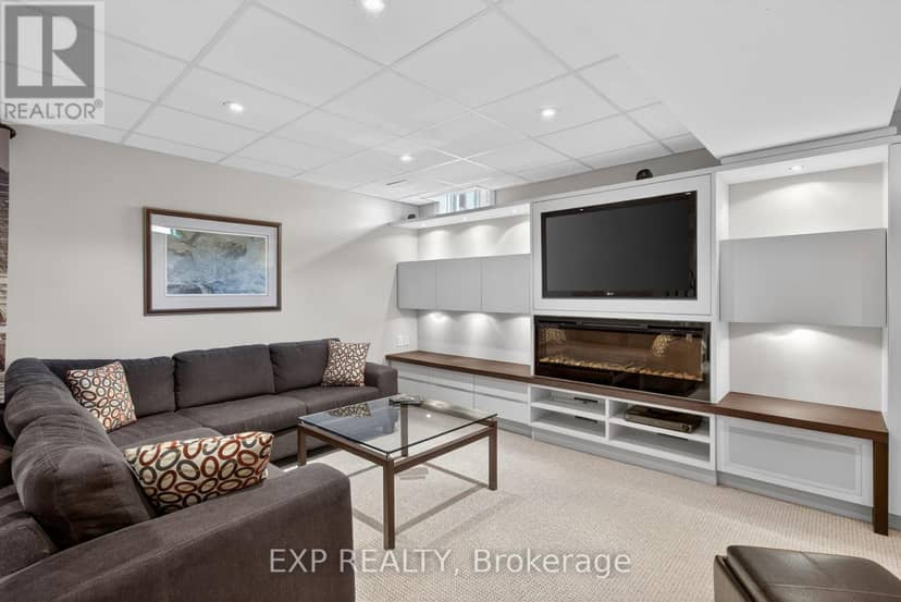 1347 Brookstar Drive — photo 37 of 40